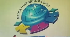 Анекдот клуб. Нехмурые люди 22.02.2025 смотреть онлайн